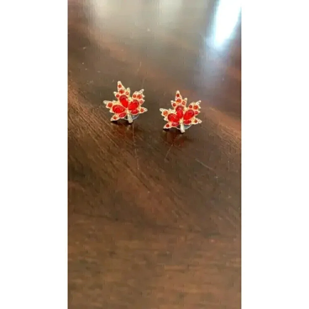 New - 925 Silver Posts Orange Maple Leaf Retro Stud Earrings